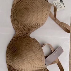 Huit brand Paris new bra